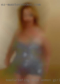 Masturbating nude women girls locally near Belleville Illinois.