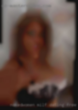 Nakedwomen milf dating free live comunity from Glasgow.